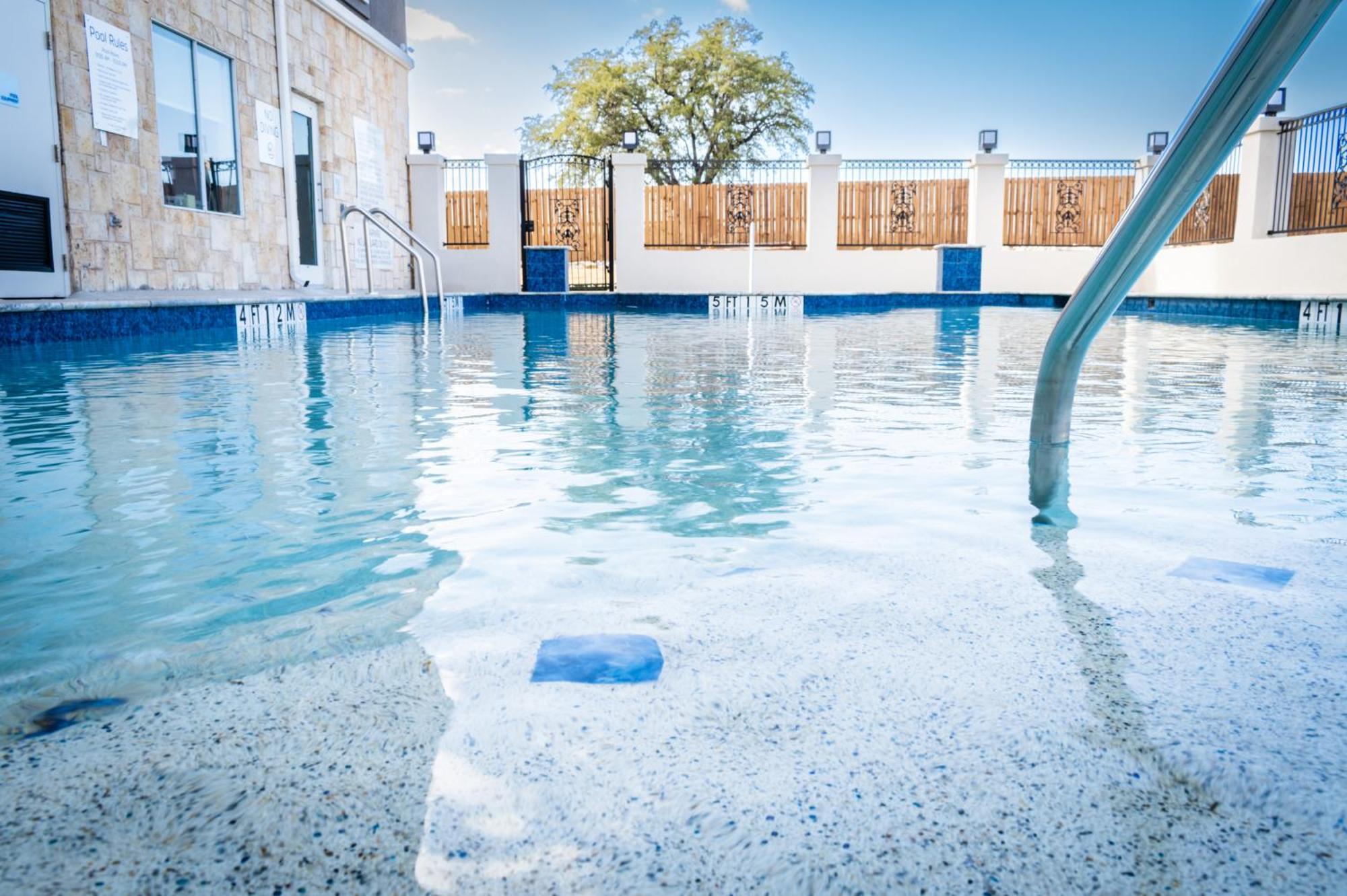 Holiday Inn Express Glen Rose By Ihg Exterior foto