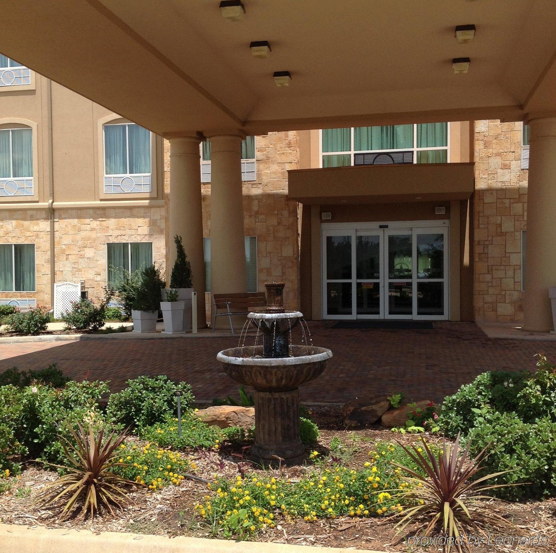 Holiday Inn Express Glen Rose By Ihg Exterior foto